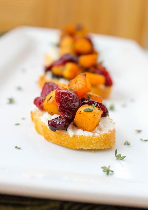 Κροστίνι με Κολοκύθα Butternut, Κράνμπερι και Κατσικίσιο Τυρί