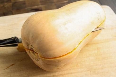 Πώς να κόψετε την κολοκύθα Butternut - Εικόνα 3
