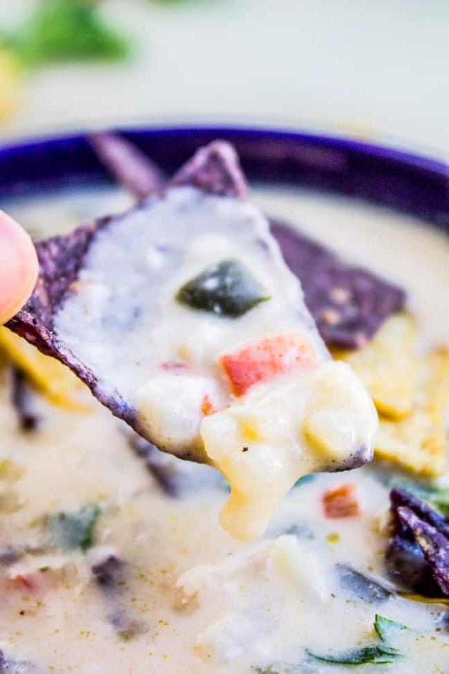 Εύκολη Σούπα Πατάτας Queso από το The Food Charlatan