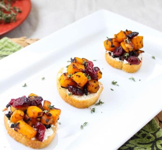 Κροστίνι με Κολοκύθα Butternut, Κράνμπερι και Κατσικίσιο Τυρί