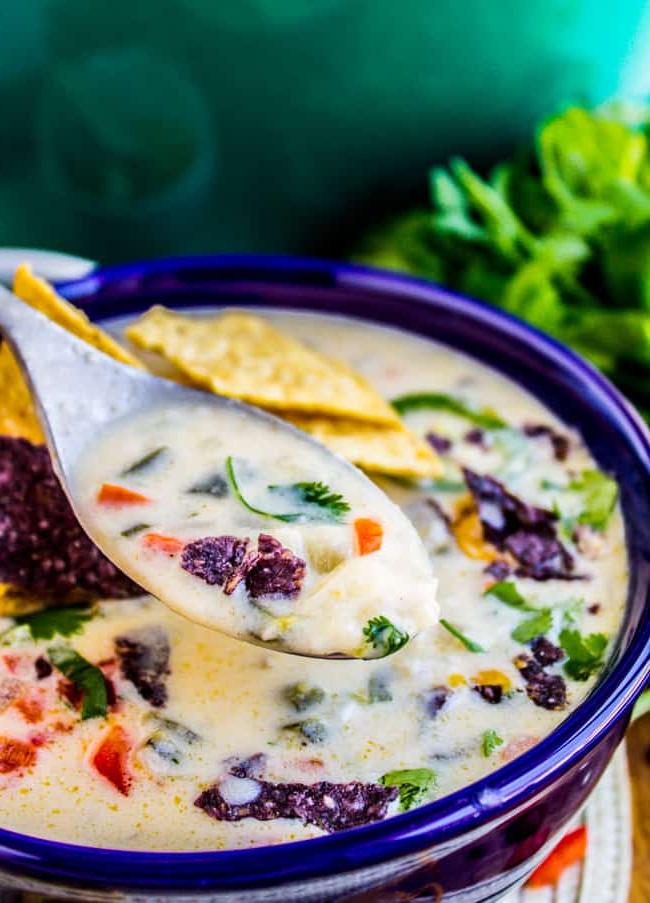 Εύκολη Σούπα Πατάτας Queso από το The Food Charlatan