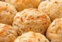 Savory Garlic Cheddar Biscuits