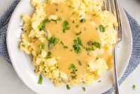 Perfect Vegan Gravy Made Simple