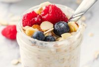 Dreamy Vanilla Overnight Oats