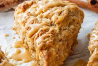 Caramelized Apple Cinnamon Scones