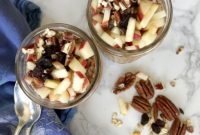 Spiced Overnight Gingerbread Oats