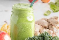 Creamy Kale Avocado Green Smoothie