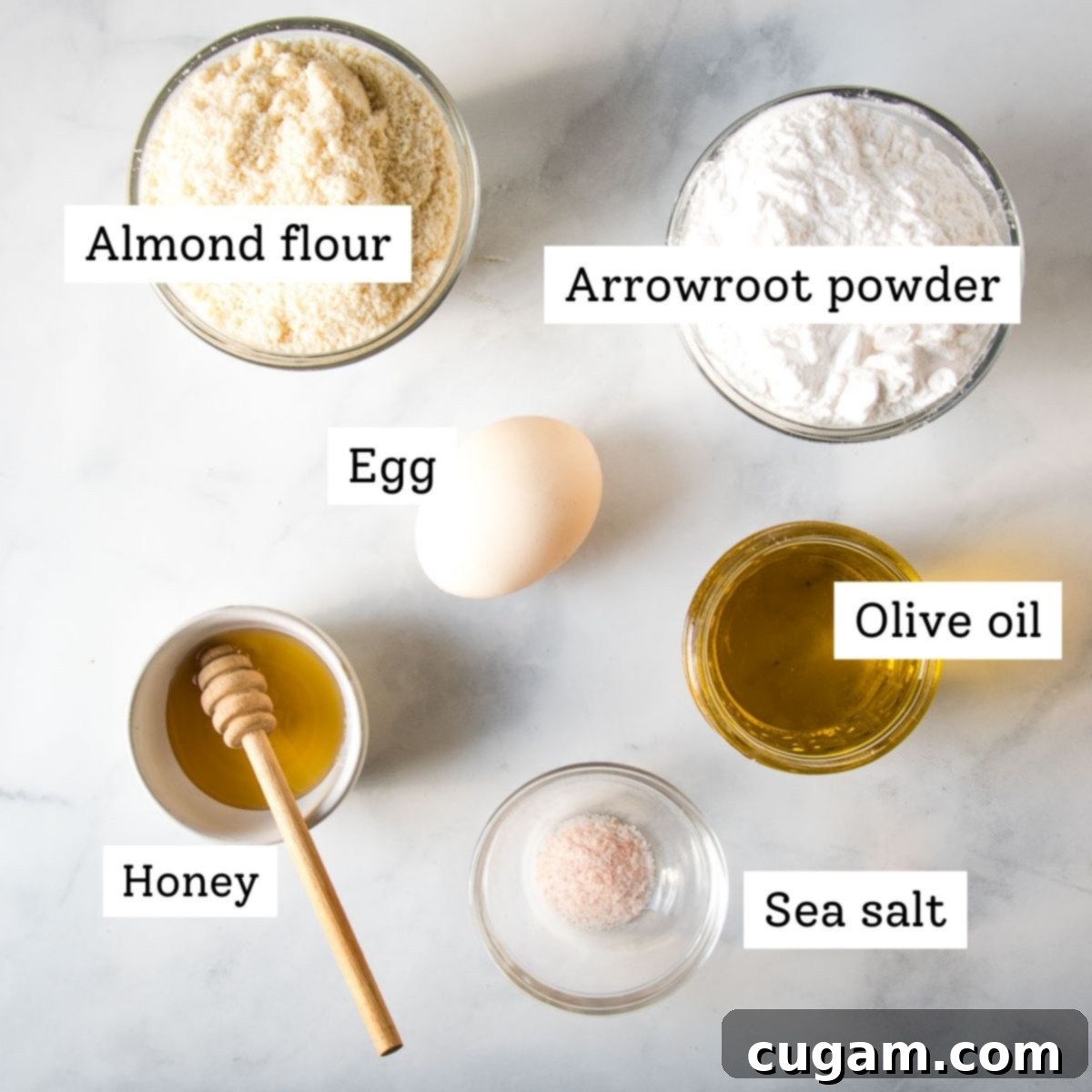 Labeled ingredients: almond flour, arrowroot powder, egg, olive oil, honey and sea salt.