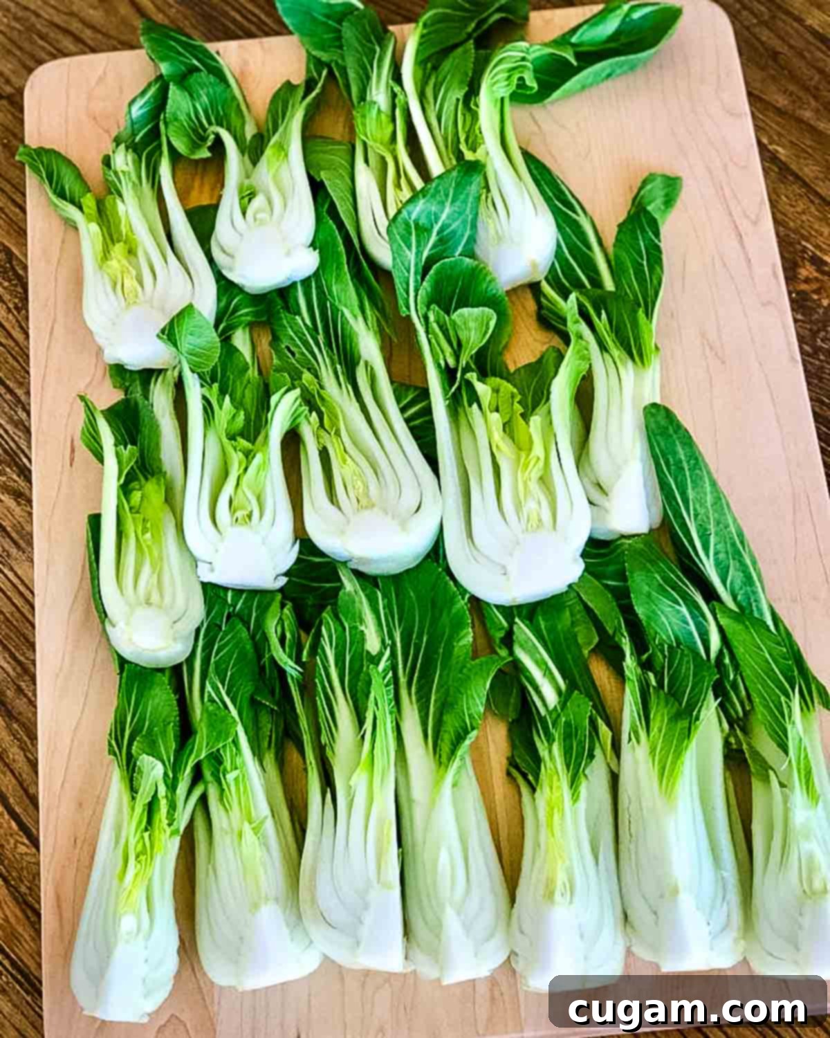 Aromatic Ginger Scallion Bok Choy 4 Heads of baby bok choy, cut in half lengthwise.